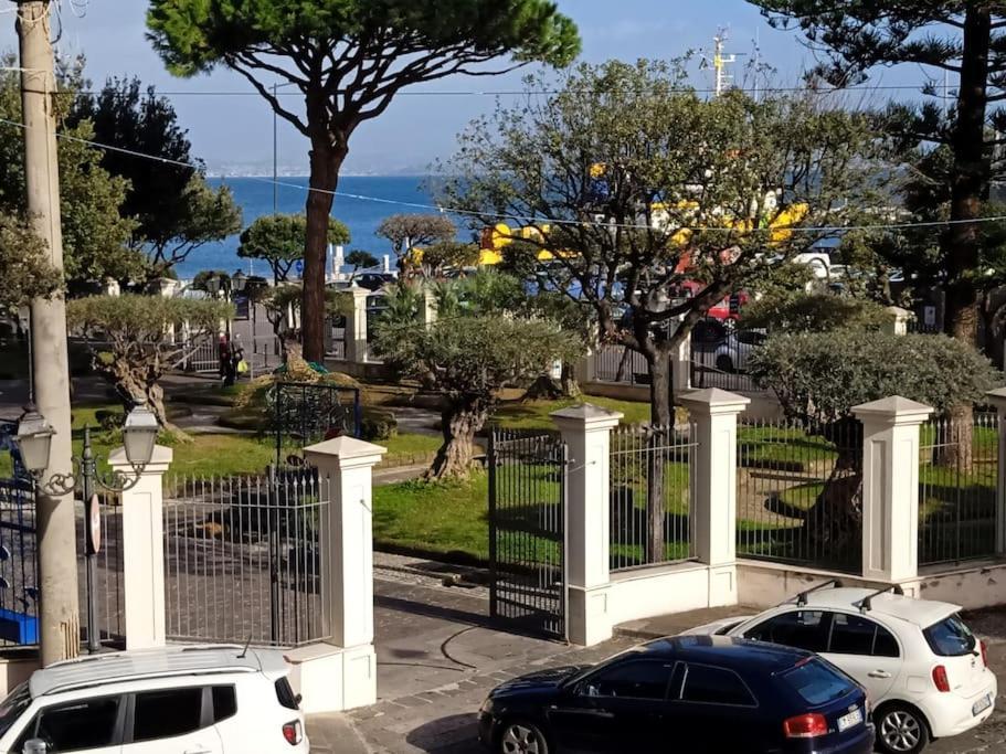 Casa Vacanza Donna Rosalia ガエータ エクステリア 写真
