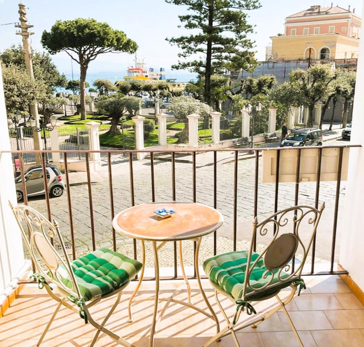 Casa Vacanza Donna Rosalia ガエータ エクステリア 写真